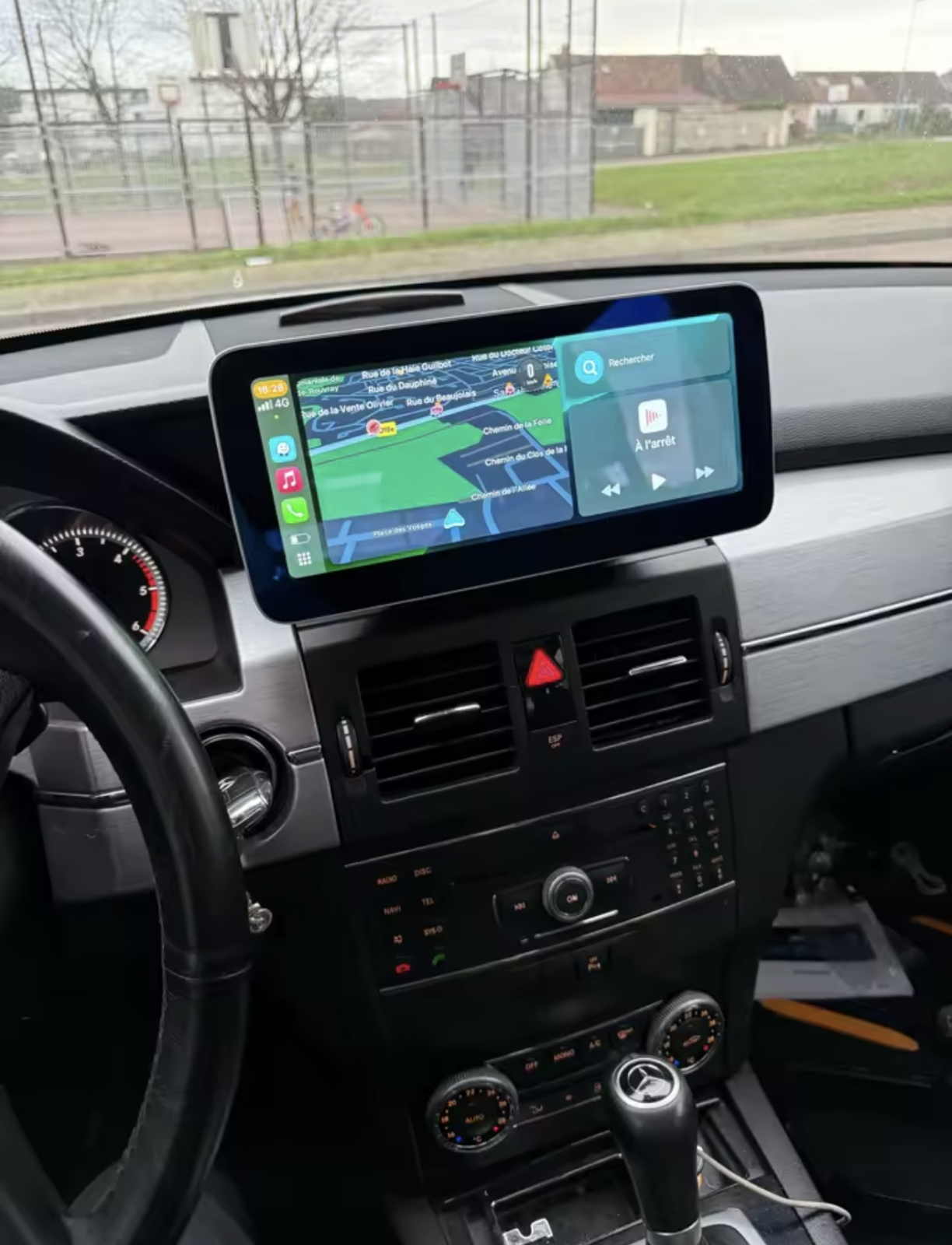 MERCEDES GLK X204 original multimedija CarPlay navigacija radio